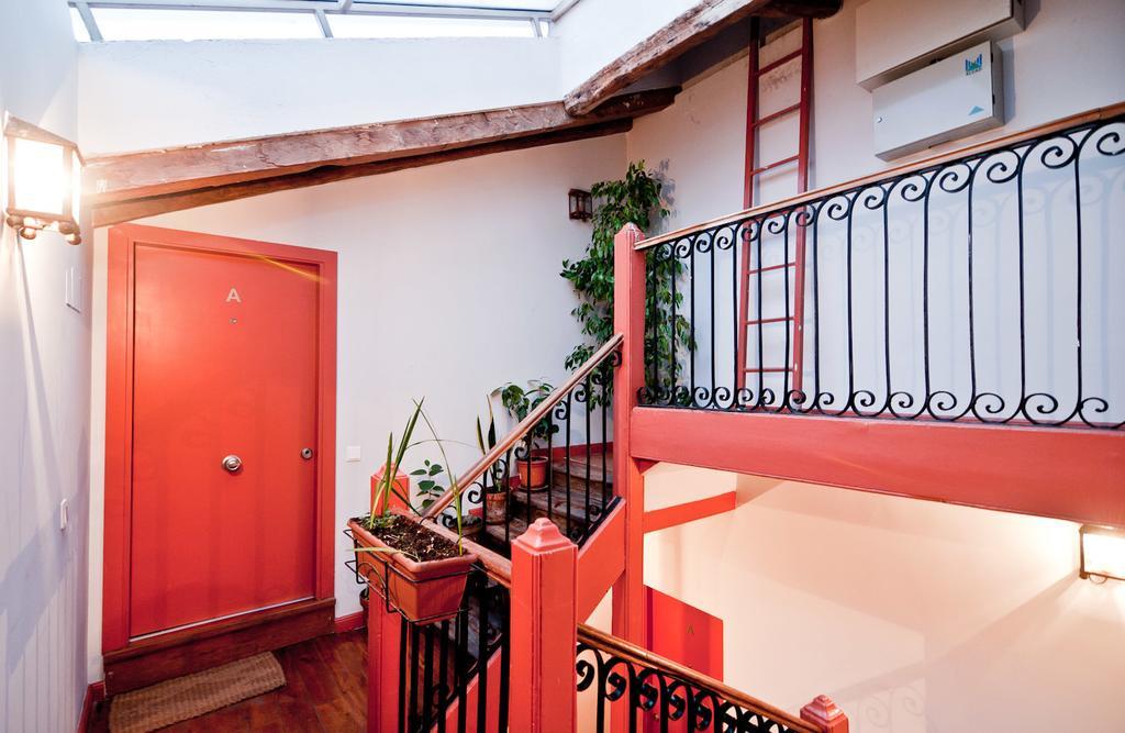Apartamentos Puerta Del Sol I Madrid Room photo