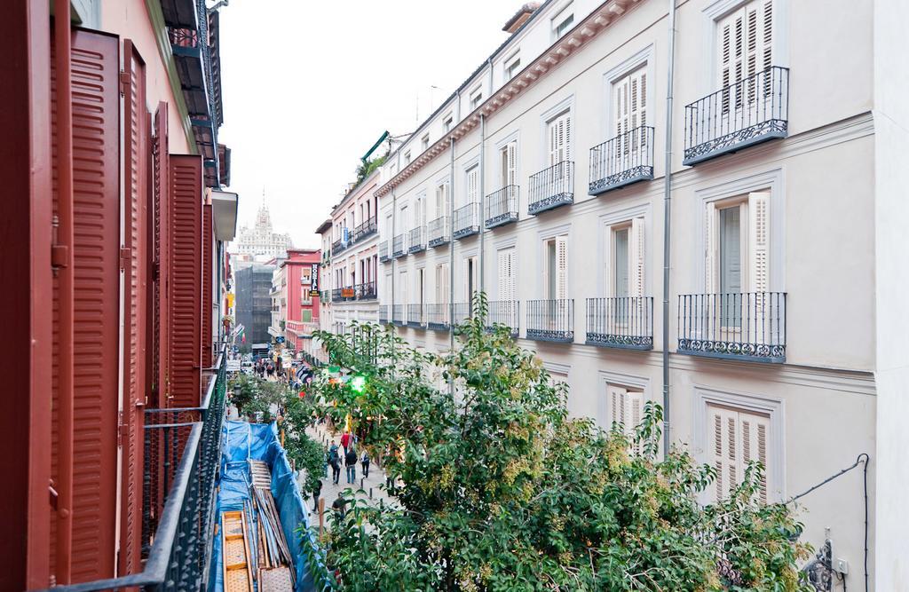 Apartamentos Puerta Del Sol I Madrid Room photo