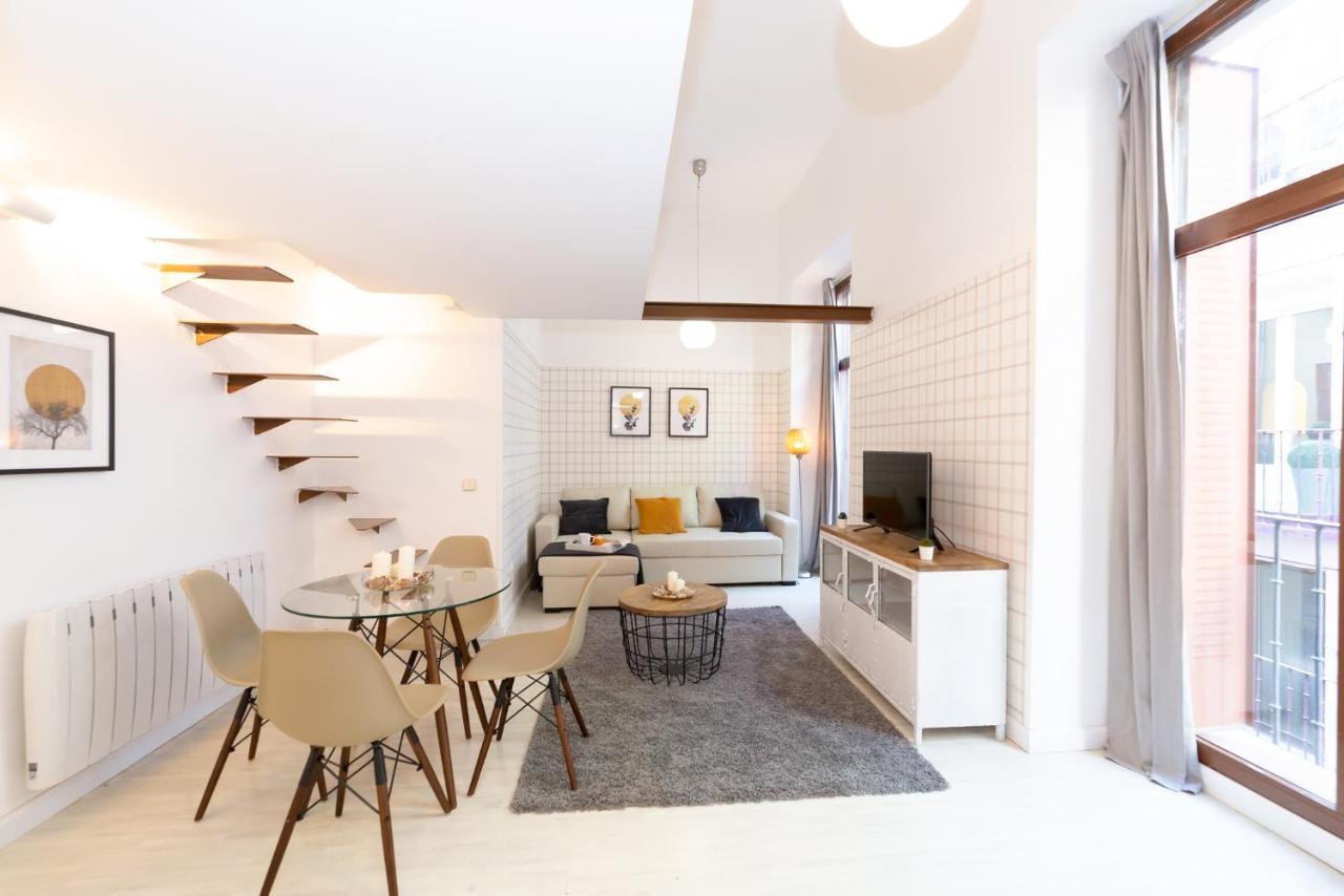 Apartamentos Puerta Del Sol I Madrid Exterior photo