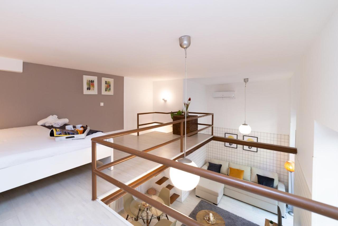 Apartamentos Puerta Del Sol I Madrid Exterior photo