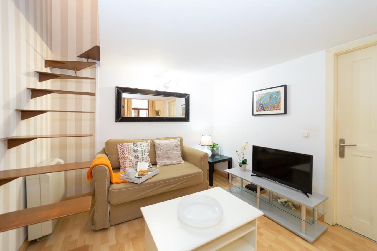 Apartamentos Puerta Del Sol I Madrid Exterior photo