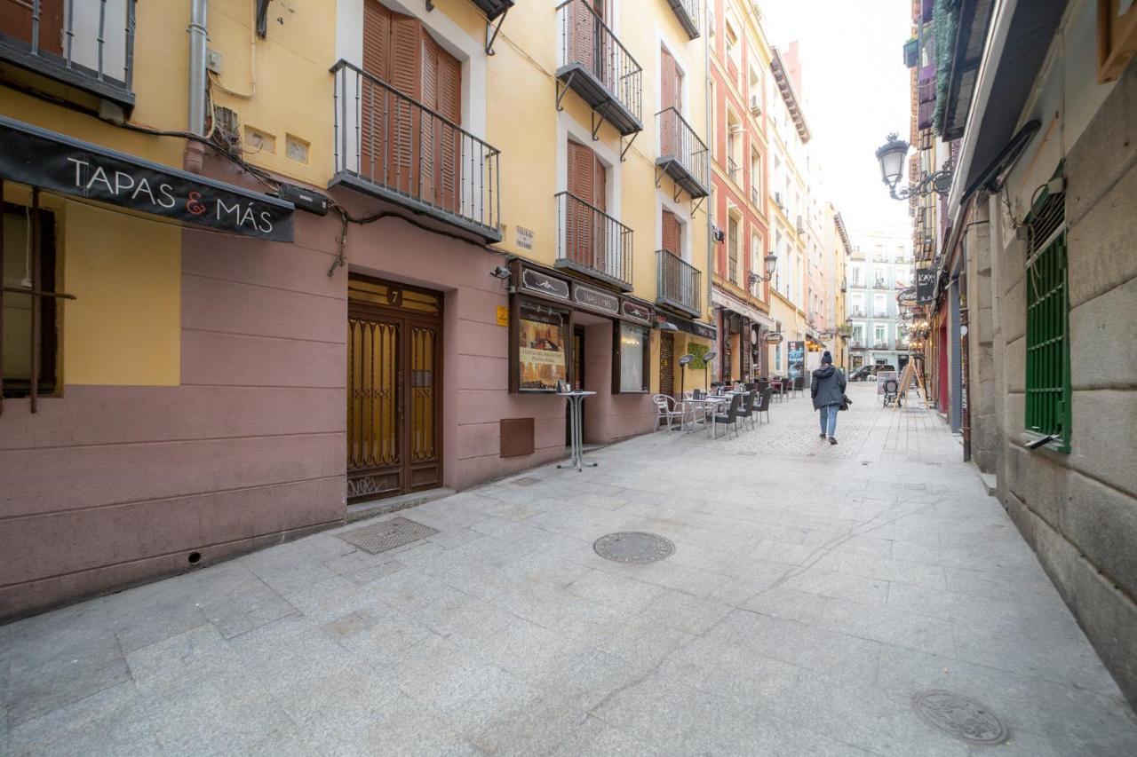 Apartamentos Puerta Del Sol I Madrid Exterior photo